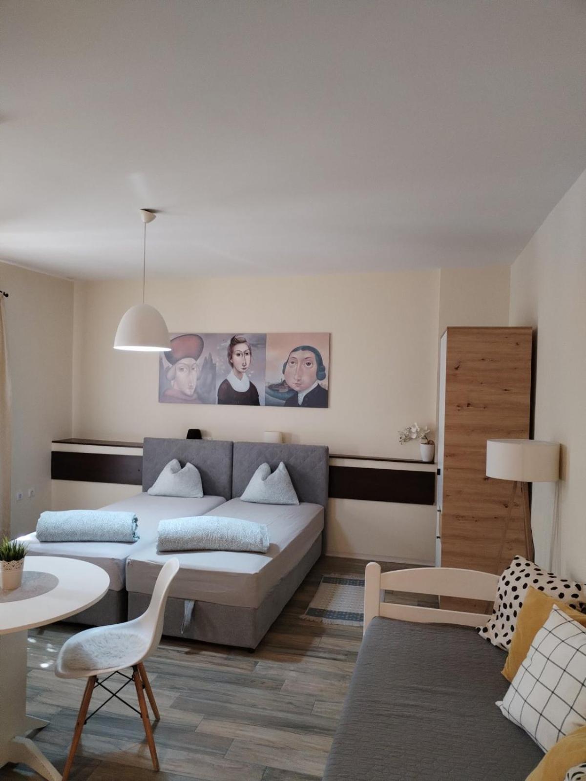 Centar Novi Sad-Studio No. 2 Екстериор снимка